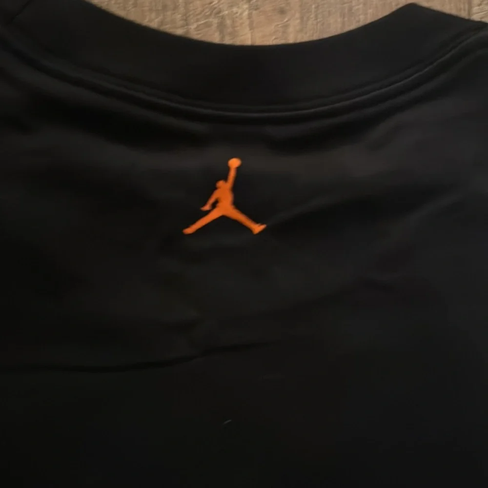 Jordan Oversized Tee - Picture 5 of 5